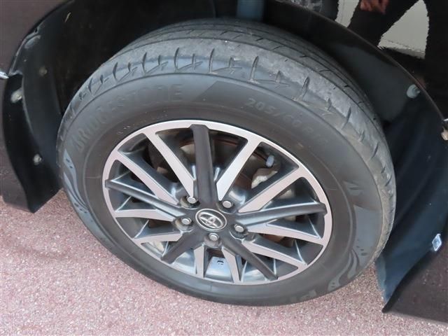 TOYOTA NOAH 2016 Image 31