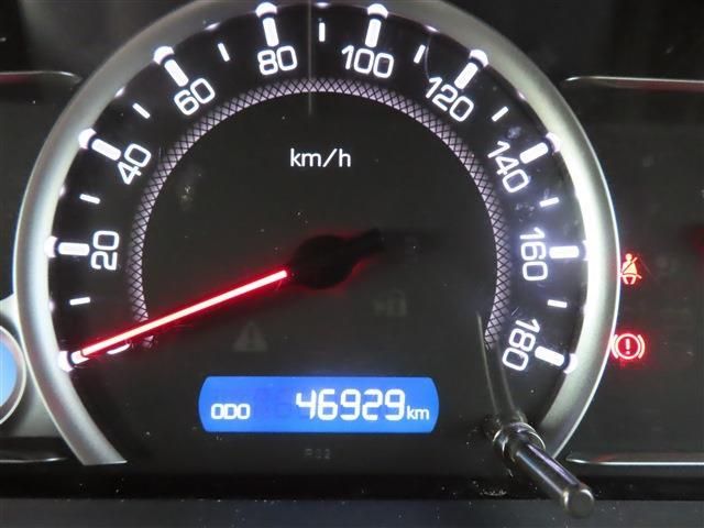 TOYOTA NOAH 2016 Image 31