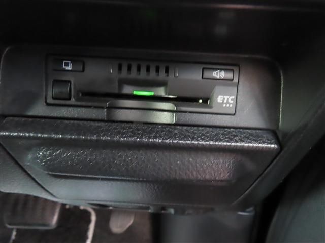 TOYOTA NOAH 2016 Image 31