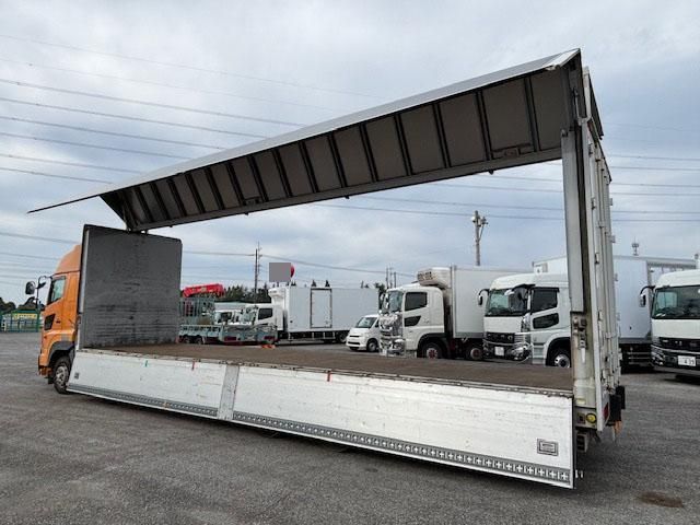 HINO PROFIA 2012 Image 31