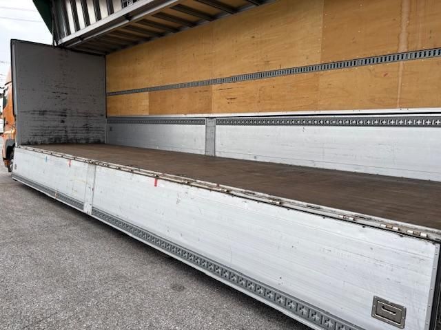 HINO PROFIA 2012 Image 31