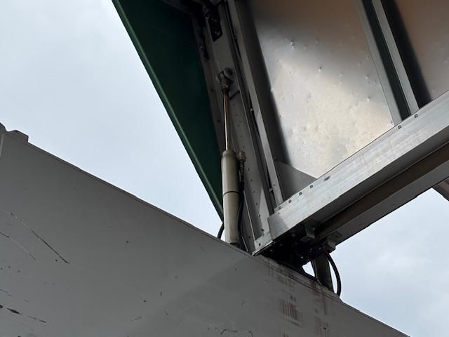 HINO PROFIA 2012 Image 31