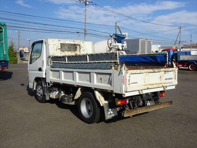 MITSUBISHI CANTER 2018 Image 31