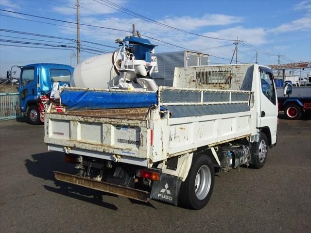 MITSUBISHI CANTER 2018 Image 31