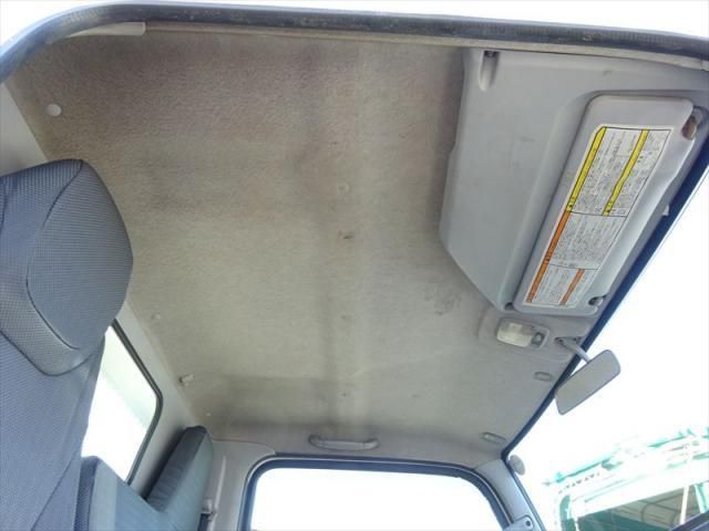 MITSUBISHI CANTER 2018 Image 31