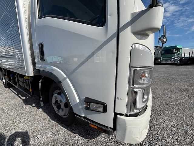 ISUZU ELF 2022 Image 31