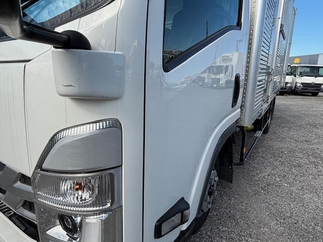 ISUZU ELF 2022 Image 31