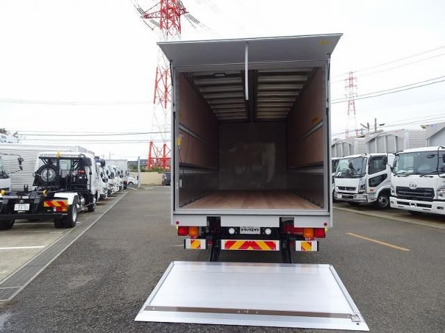 MITSUBISHI FUSOU FIGHTER 2024 Image 31