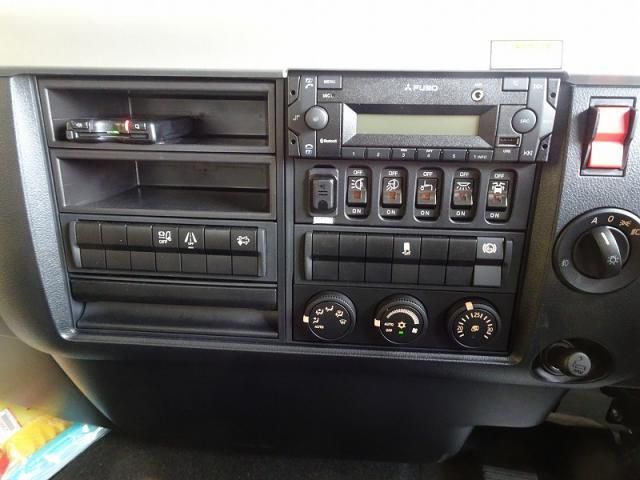 MITSUBISHI FUSOU FIGHTER 2024 Image 31