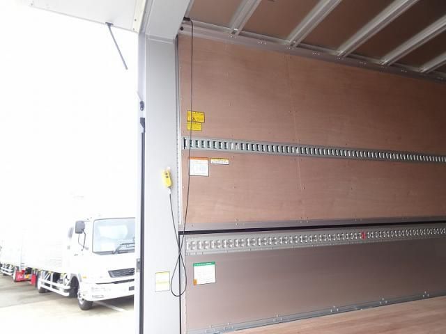 MITSUBISHI FUSOU FIGHTER 2024 Image 31