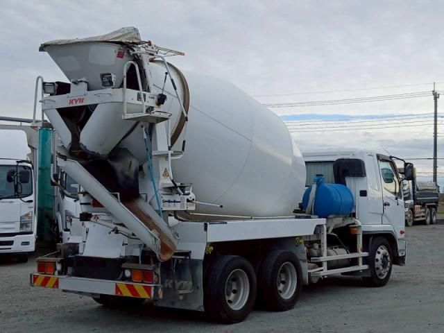 MITSUBISHI FUSOU FIGHTER 2017 Image 31