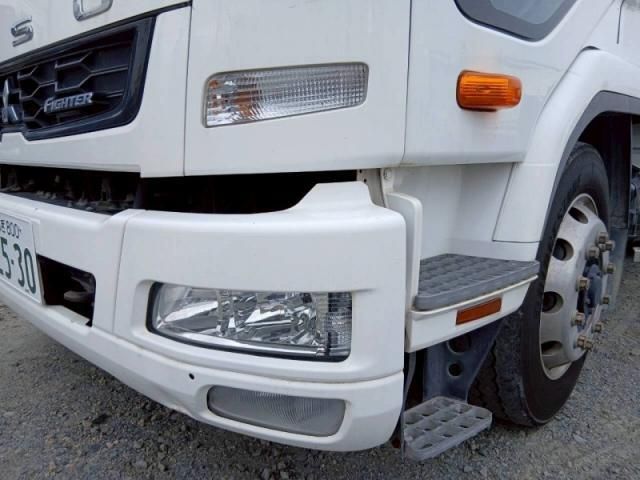 MITSUBISHI FUSOU FIGHTER 2017 Image 31