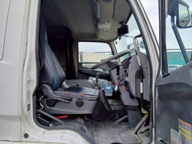 MITSUBISHI FUSOU FIGHTER 2017 Image 31