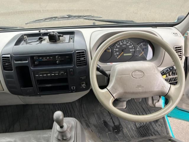 HINO DUTRO 2007 Image 31