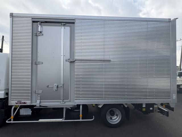 MITSUBISHI CANTER 2025 Image 31