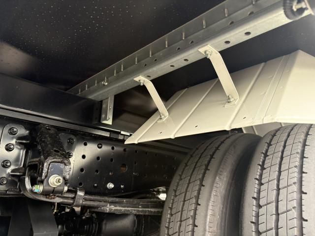 MITSUBISHI CANTER 2025 Image 31