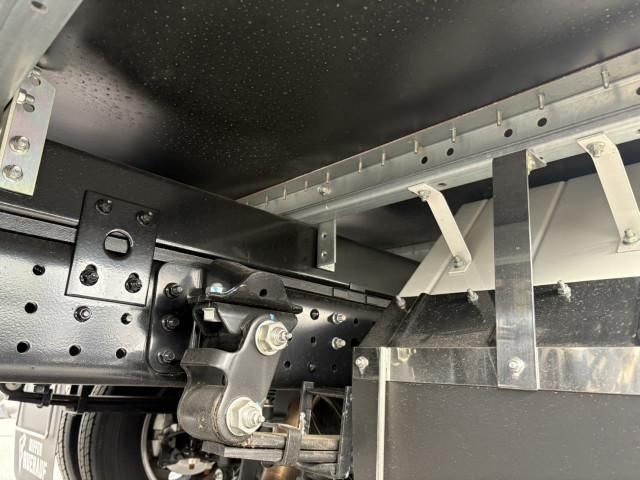 MITSUBISHI CANTER 2025 Image 31