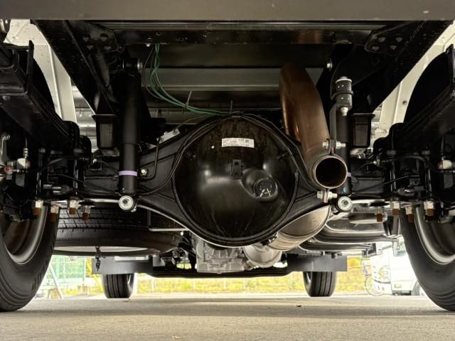 MITSUBISHI CANTER 2025 Image 31