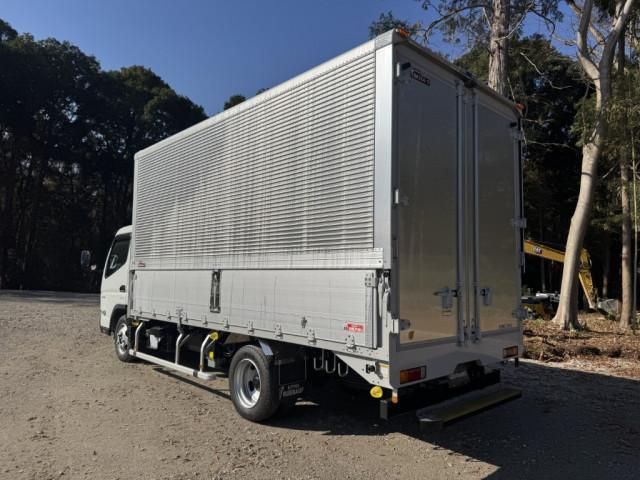 MITSUBISHI CANTER 2025 Image 31