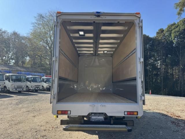 MITSUBISHI CANTER 2025 Image 31