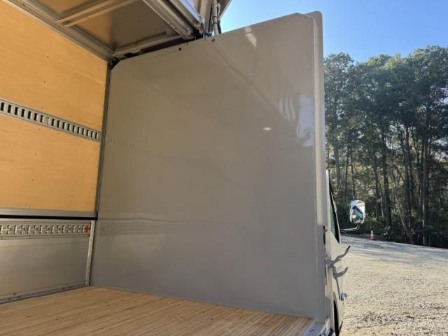 MITSUBISHI CANTER 2025 Image 31