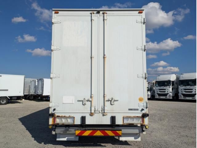 NISSAN DIESEL QUON 2020 Image 31