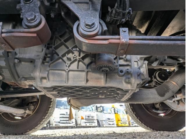 NISSAN DIESEL QUON 2020 Image 31