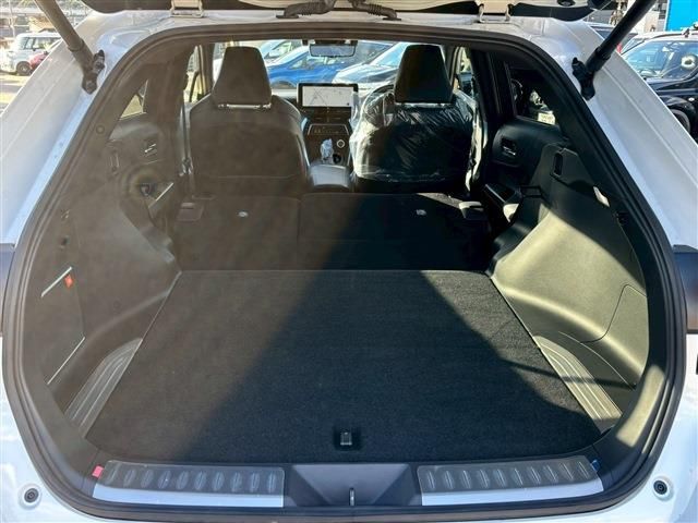 TOYOTA HARRIER HYBRID 2024 Image 31