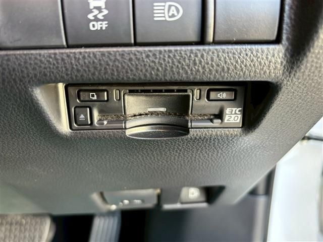 TOYOTA HARRIER HYBRID 2024 Image 31