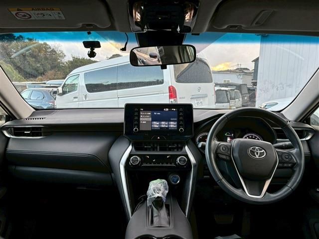 TOYOTA HARRIER HYBRID 2022 Image 31