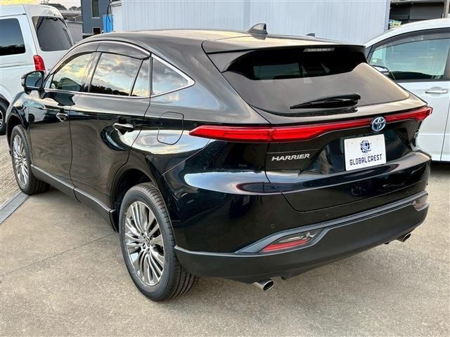 TOYOTA HARRIER HYBRID 2022 Image 31