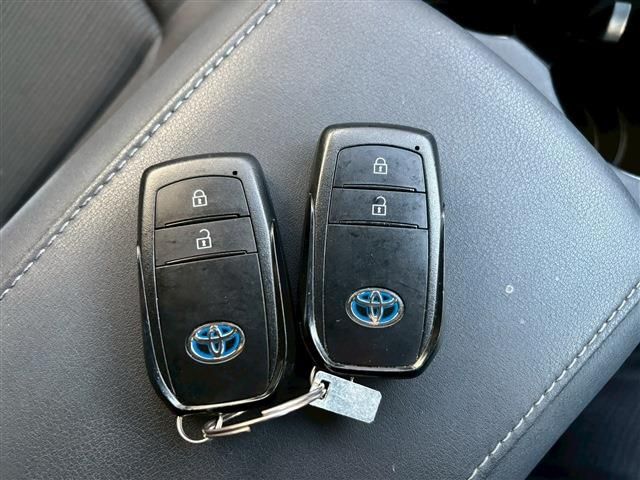 TOYOTA HARRIER HYBRID 2022 Image 31