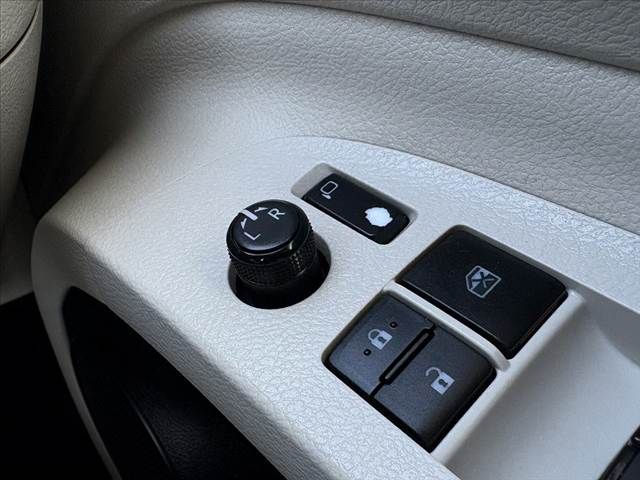 TOYOTA SIENTA 4WD 2016 Image 31