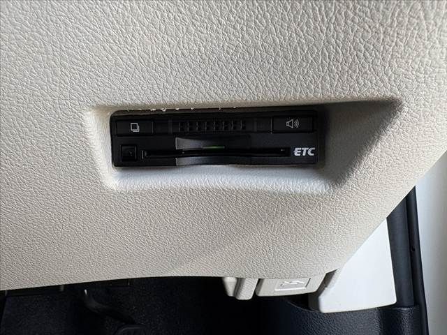 TOYOTA SIENTA 4WD 2016 Image 31