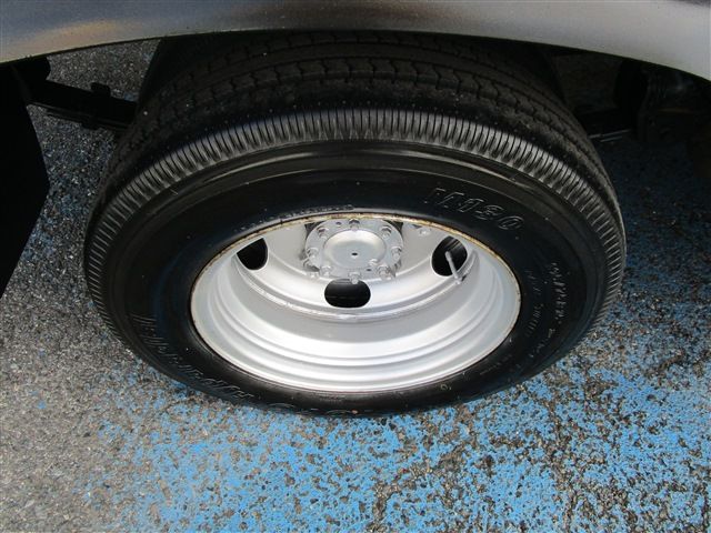 HINO DUTRO 2019 Image 31