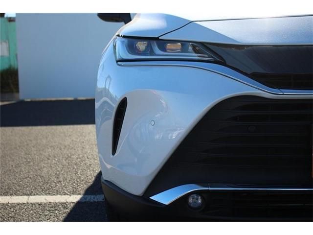 TOYOTA HARRIER HYBRID 2023 Image 31