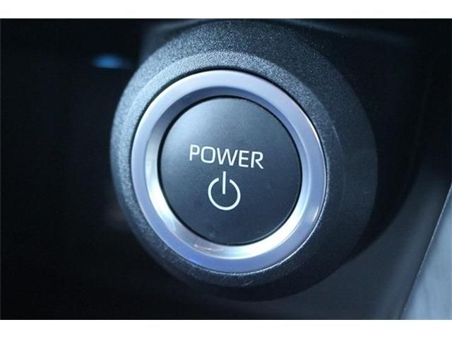 TOYOTA HARRIER HYBRID 2023 Image 31