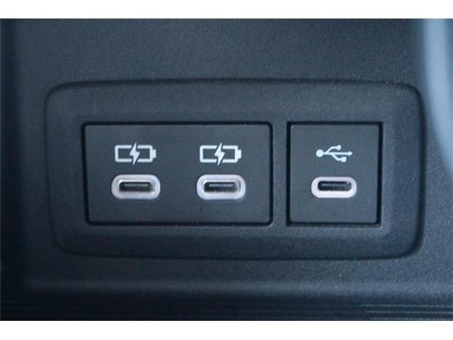 TOYOTA HARRIER HYBRID 2023 Image 31