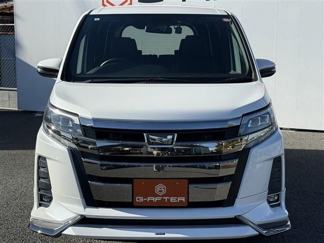 TOYOTA NOAH 2018 Image 31