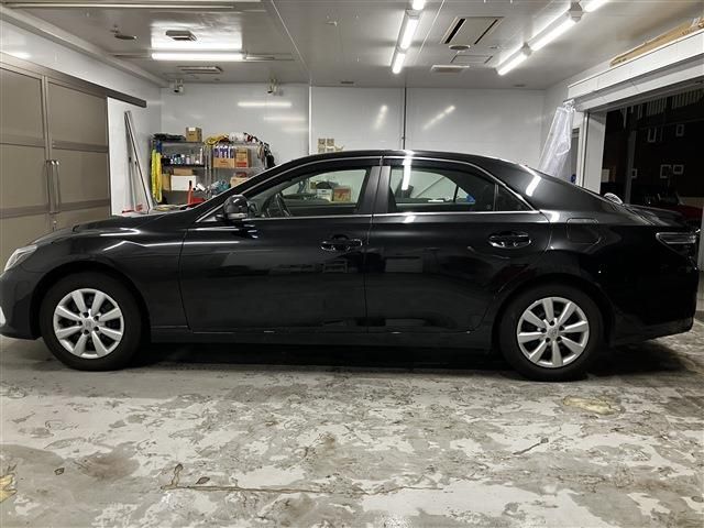TOYOTA MARK X 2019 Image 31