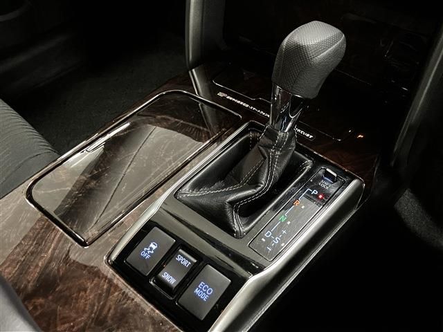 TOYOTA MARK X 2019 Image 31