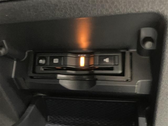 TOYOTA MARK X 2019 Image 31