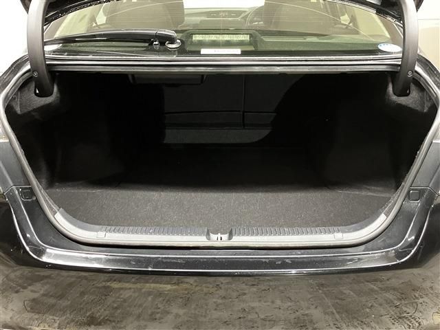 TOYOTA MARK X 2019 Image 31