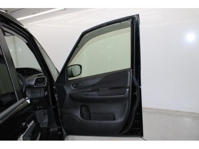 NISSAN SERENA  S-HYBRID 2017 Image 31