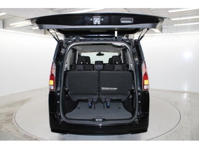 NISSAN SERENA  S-HYBRID 2017 Image 31