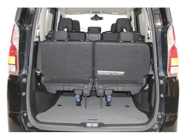 NISSAN SERENA  S-HYBRID 2017 Image 31