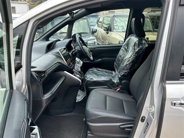 TOYOTA ESQUIRE 2019 Image 31