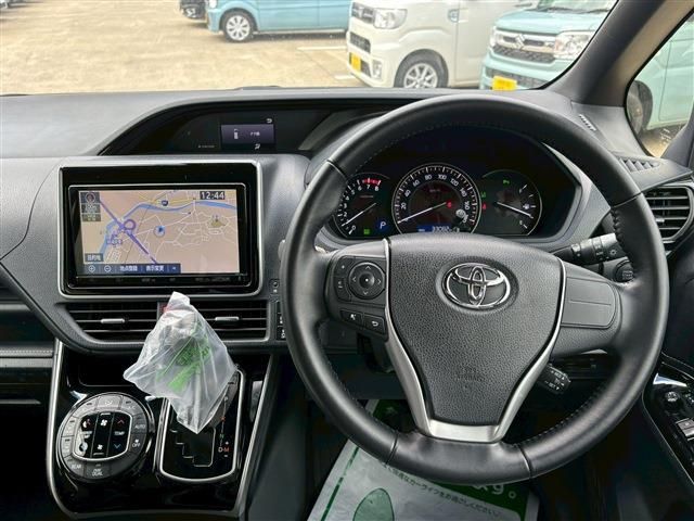 TOYOTA ESQUIRE 2019 Image 31