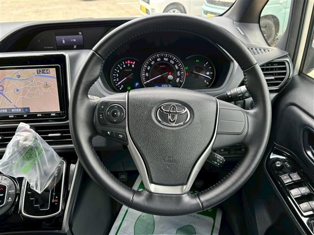 TOYOTA ESQUIRE 2019 Image 31