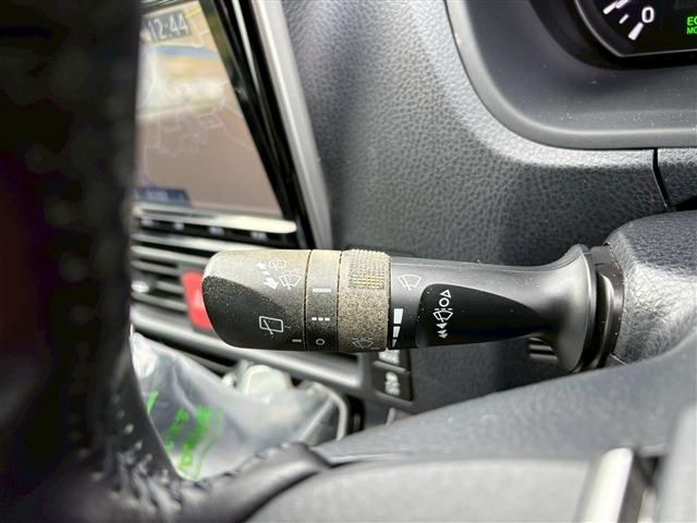 TOYOTA ESQUIRE 2019 Image 31